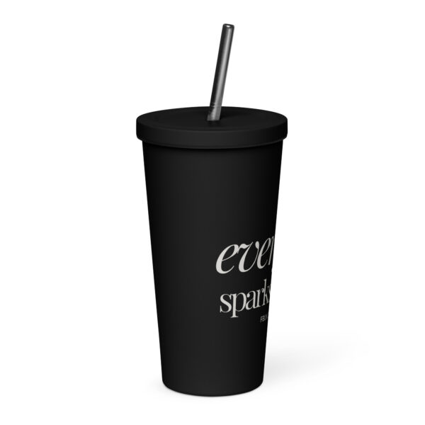 Insulated tumbler with a straw - Image 4